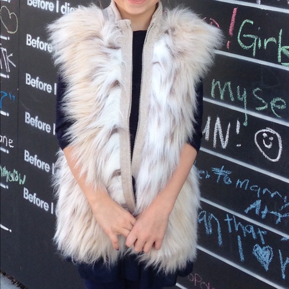 Mayoral Other - Girls faux fur and knit vest